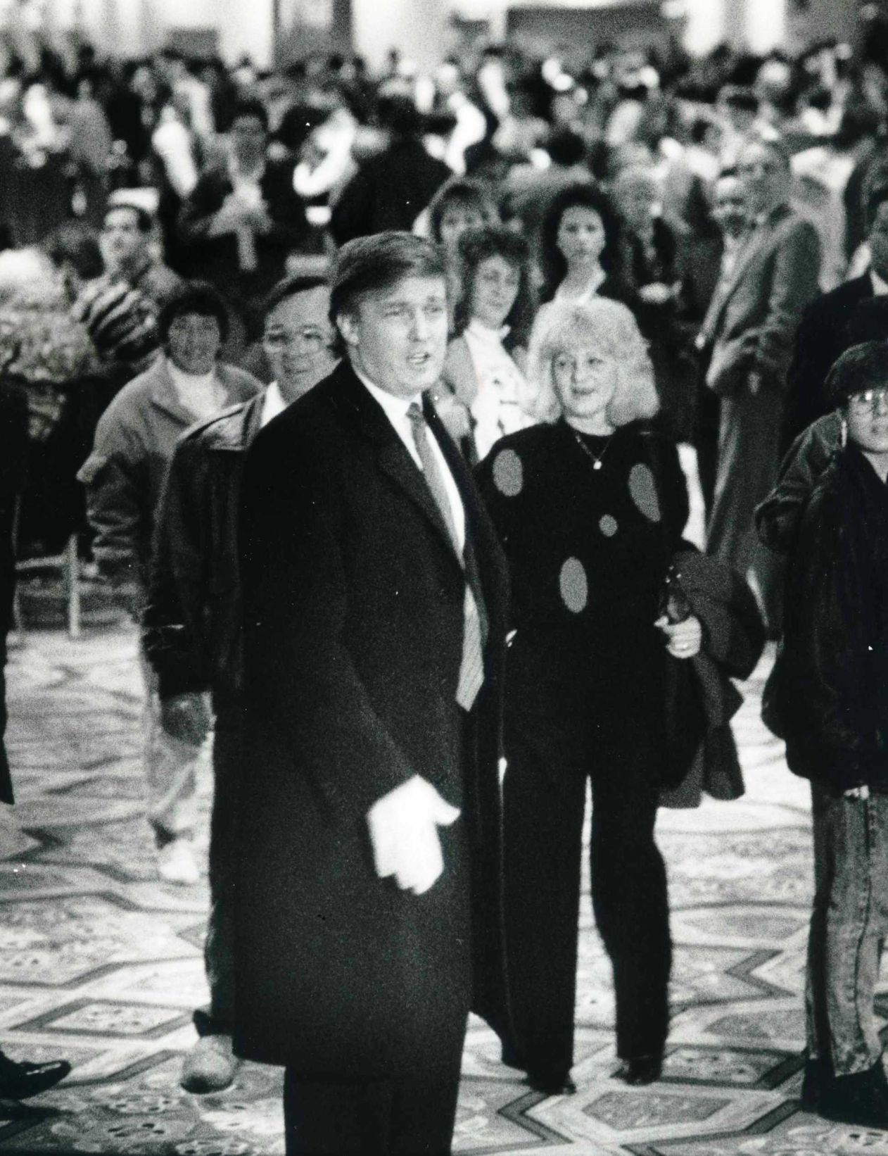 Taj Mahal Opening 5.jpg